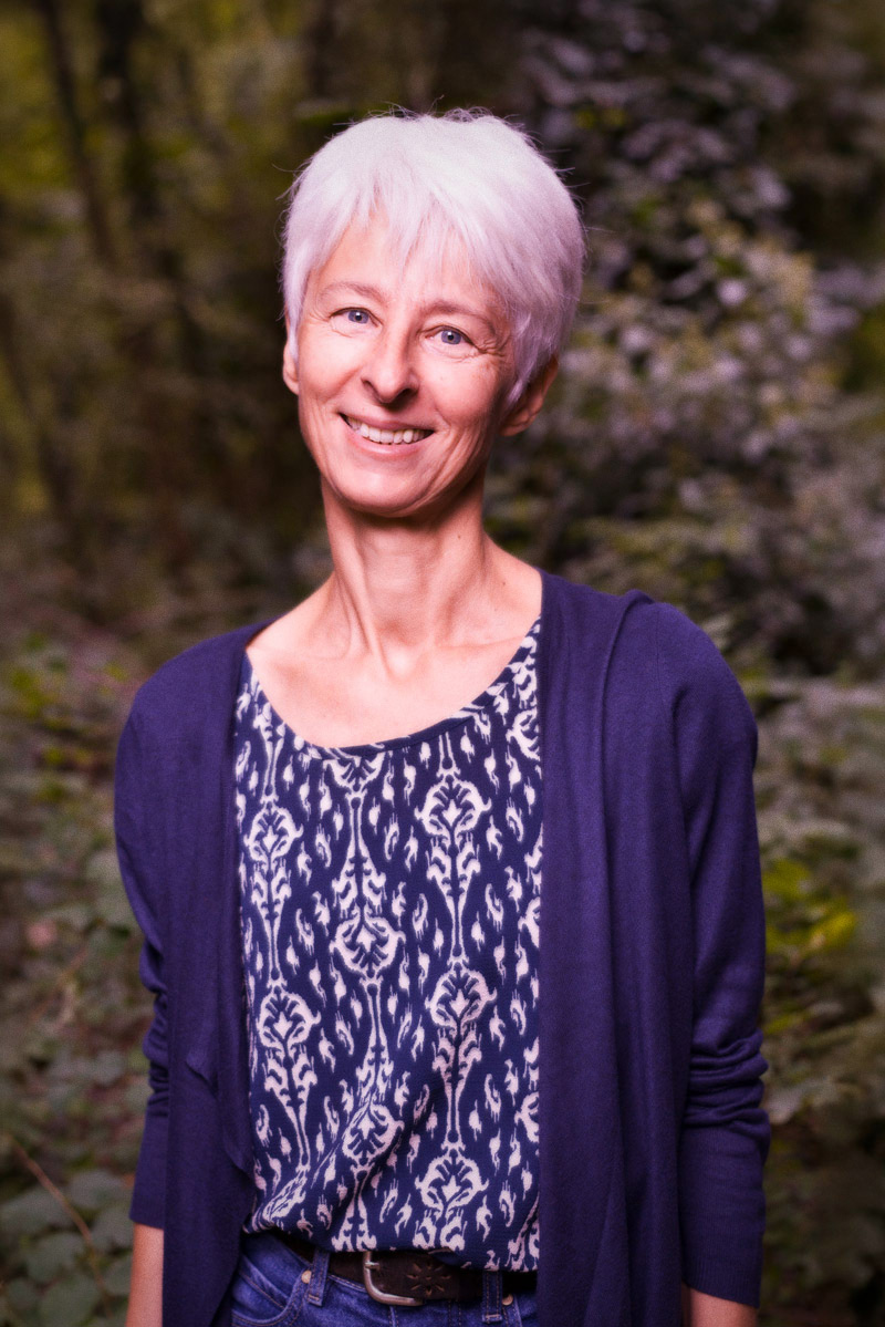 Portrait lumière naturelle en extérieur